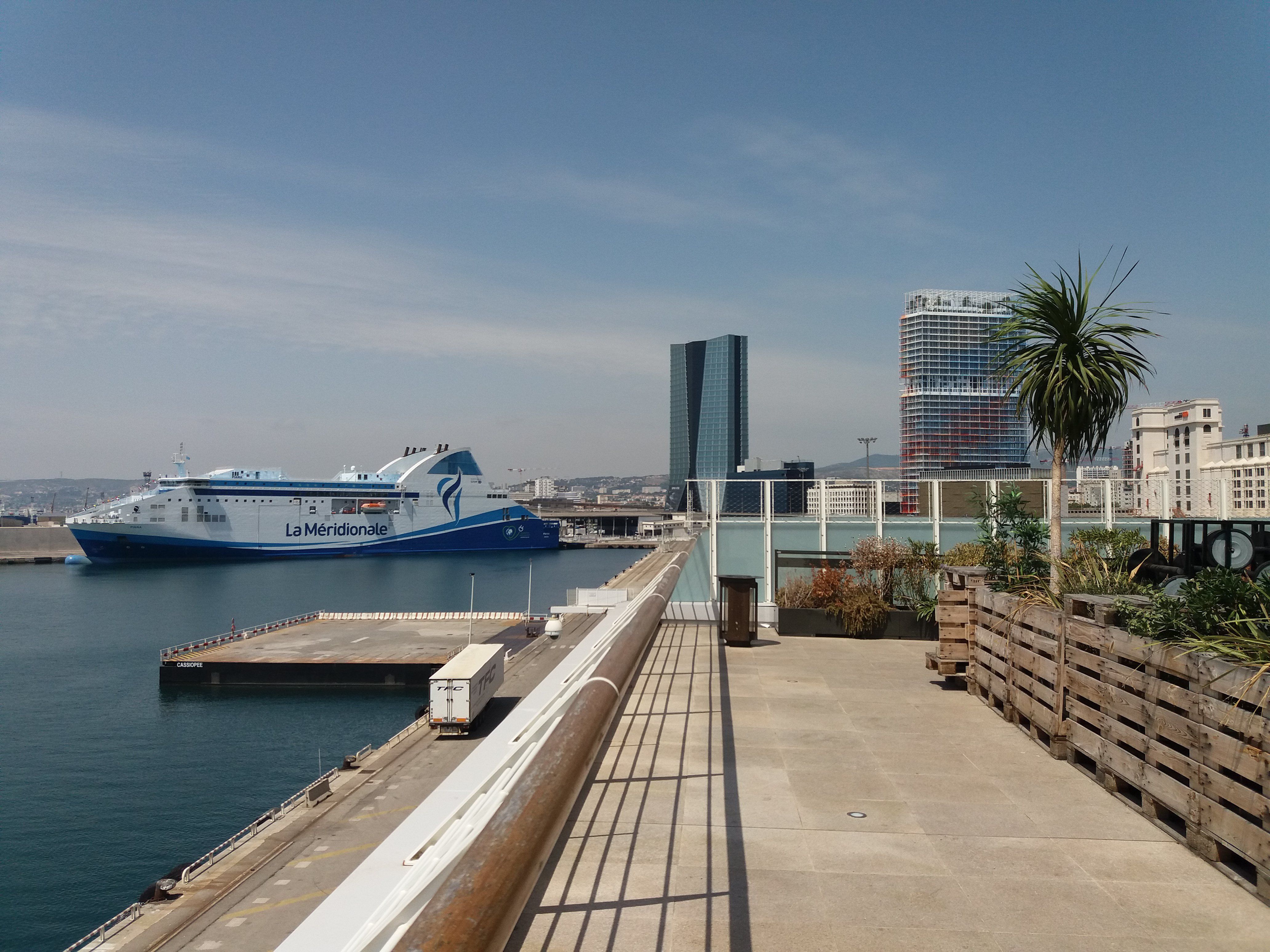 Terrasses du Port