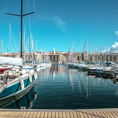 Le Marché estival du Vieux-Port : dernières escales d’un été marseillais haut en couleurs